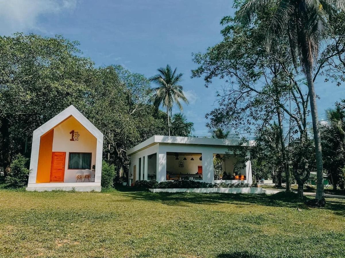 Sea Bear Resort ซีแบร์รีสอร์ต Koh Phayam Eksteriør billede