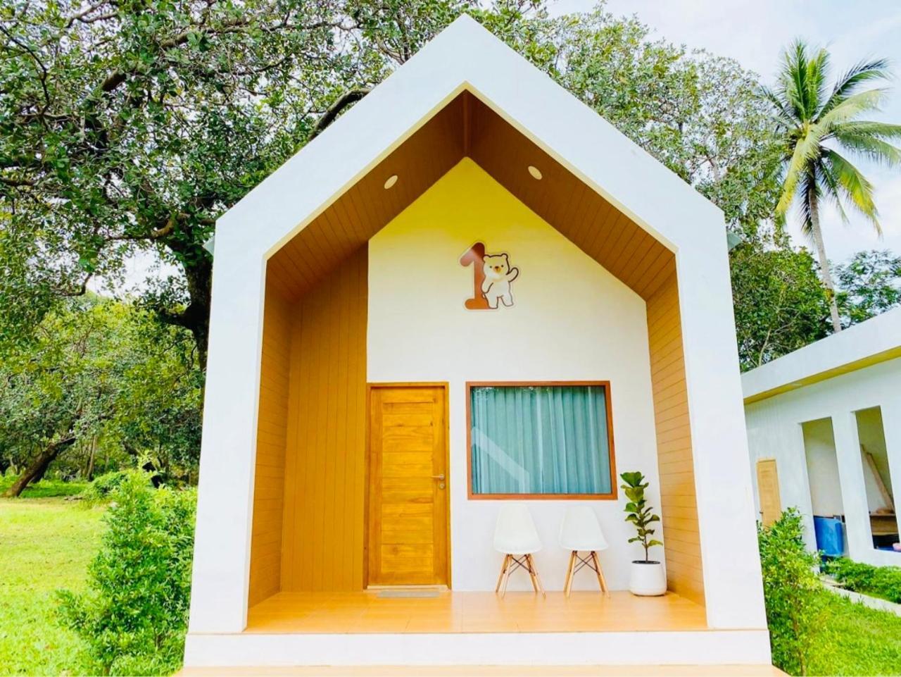 Sea Bear Resort ซีแบร์รีสอร์ต Koh Phayam Eksteriør billede
